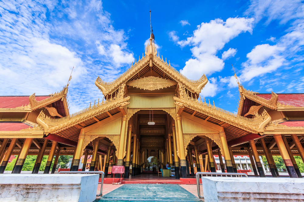 พระราชวังมัณฑะเลย์ (MANDALAY PALACE)